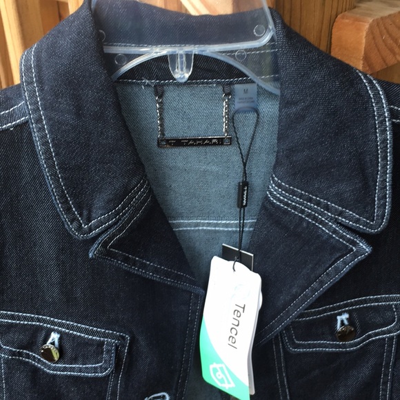 🖤Tahari Denim Jacket 🖤 - Picture 4 of 14